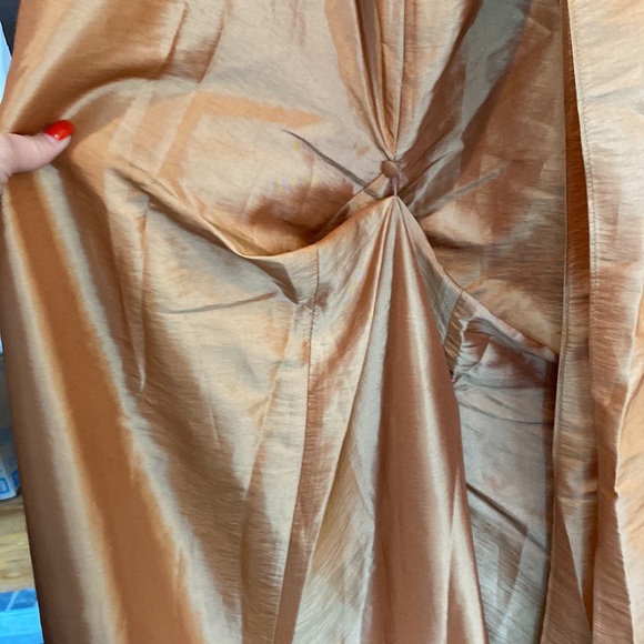 Absolutely beautiful rust colored Dress  size 8 - Picture 5 of 9